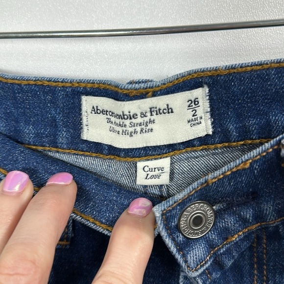 Abercrombie & Fitch Women's High Rise Jeans - Dark Blue - Picture 5 of 10